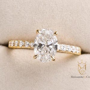 1.50ct IGI Certified Oval Lab Grown Diamond Engagement Ring, E Color VVS2 Oval Solitaire with Hidden Halo & Pave Band, 14K Yellow Gold