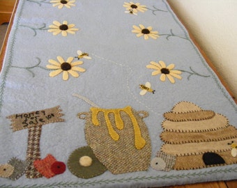 Honey For Sale - Wool and Wool Felt Table Runner - Paper Pattern - Home Decor - Spring Decor - Summer Decor - Bee Decor - Primitive Pattern