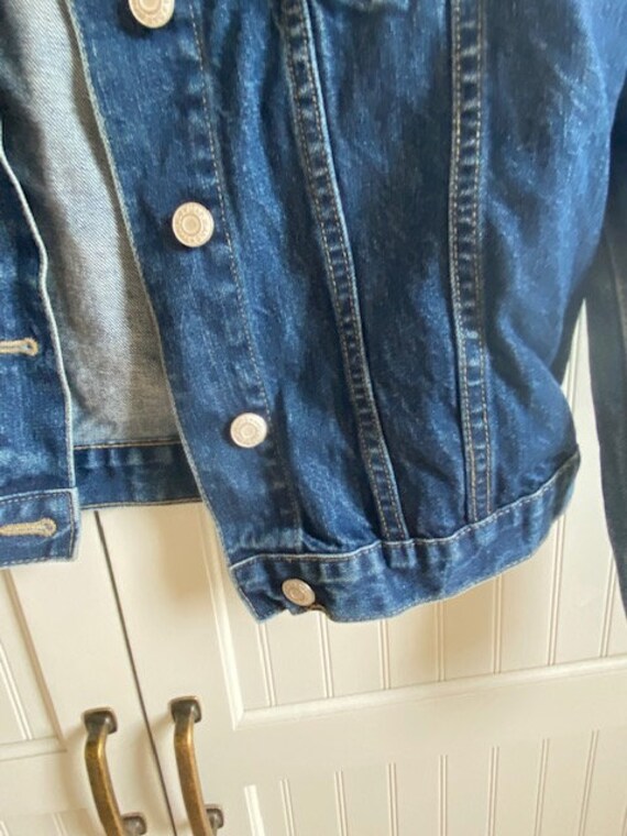 Gap denim jacket size small - image 5