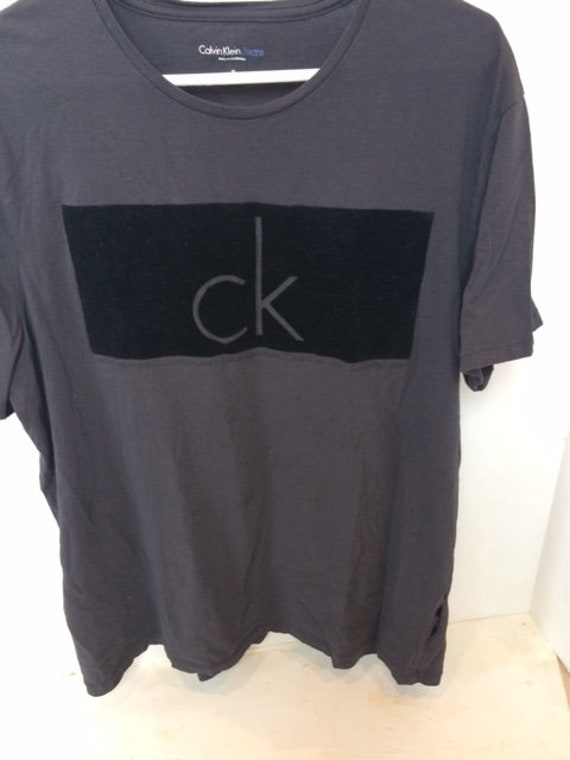 vintage calvin klein t shirt