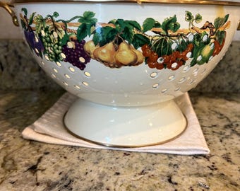 colander vintage