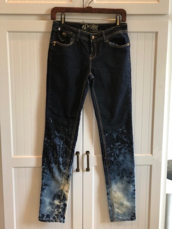 dereon pants
