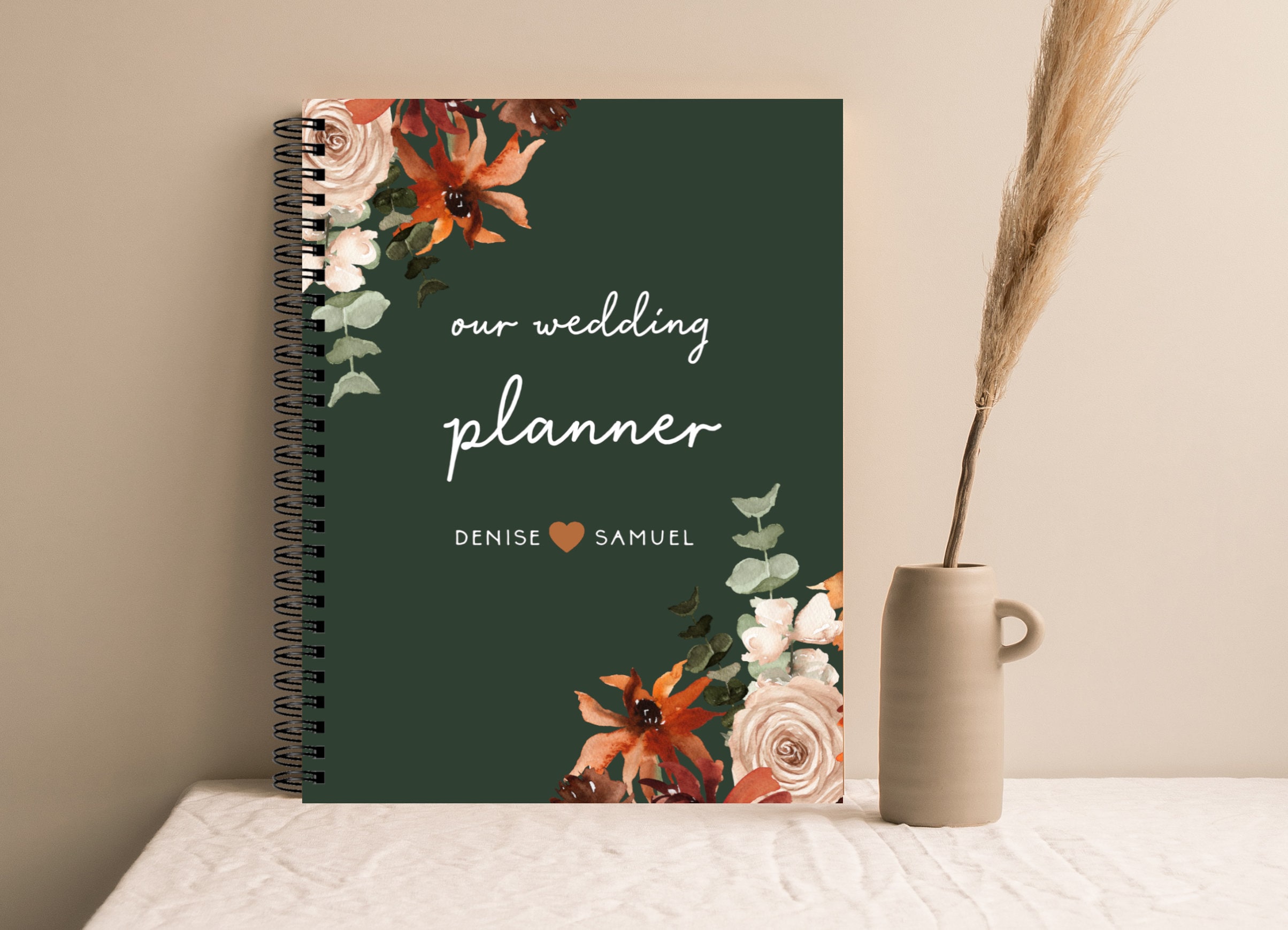 Best wedding planner book canada | Beachweddingtips.com