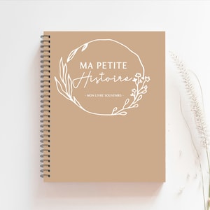 Livre de bébé, Cadeau de Naissance Bébé, Album bébé garçon, Décor Chambre de Bébé Unisex, Cadeau de Shower Bébé, Décor Scandinave, M222F