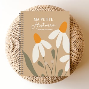 Livre de bébé, Cadeau de Naissance Bébé, Album bébé fille, Décor Chambre de Bébé Unisexe, Cadeau de Shower Bébé, Petite marguerite, M234F