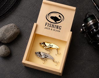 Personalisierter Angelköder in Holzbox – Einzigartiges Geschenk für Angler