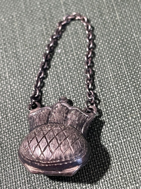 Vintage Sterling silver purse pendant necklace ch… - image 3