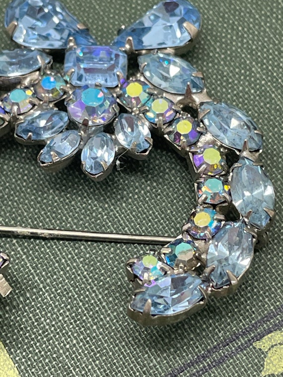 Vintage Rhinestone brooch pin blues and silver si… - image 5