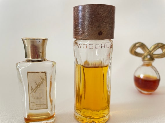 Vintage lot of 4 Mini Perfume scent bottles - image 6