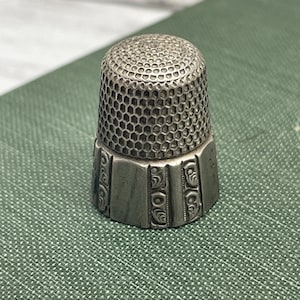 Vintage Sterling Silver Thimble: Antique Sewing Collectible, Size 9