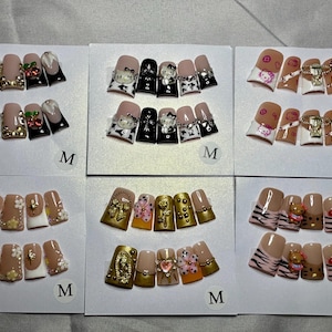 JULY - Size Medium Duck Nails