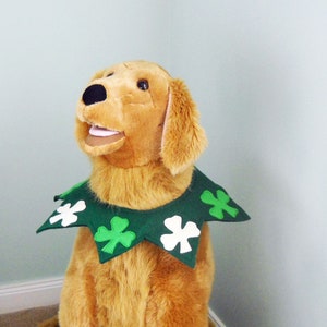 St. Patrick's Day Collar for Large Dog Green With Shamrocks image 5