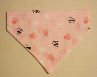 Pet Bandana Paw Prints Pink Size Small  Slide On Collar