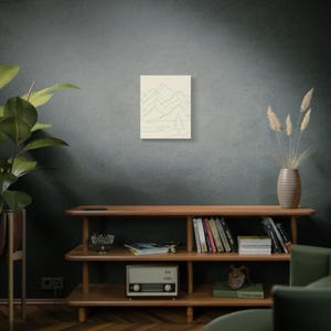 Minimalistisk kanvas med bergslinjer, japanskt naturtryck med salviagrönt tryck, bohemisk neutral inredning bild 15
