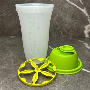 Tupperware Quick Shake 473 ml behållare limegrön 5641-4 mixerhjul 500 ml