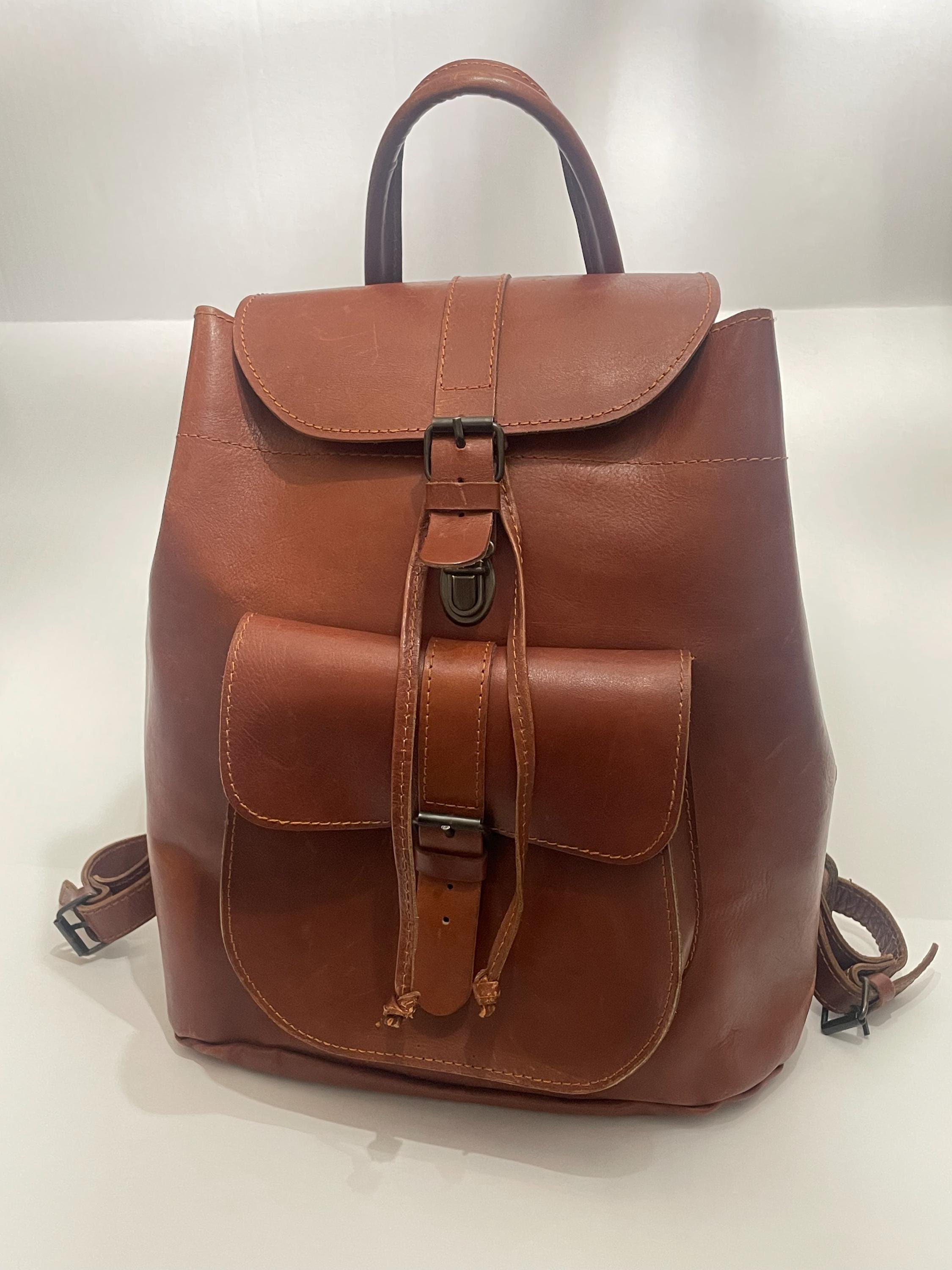 Vintage Leather Banana Republic Bag - Etsy Israel