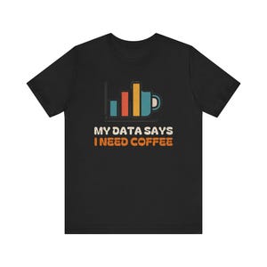 Camiseta para Professor(a) de Educação Especial, Presente para Professor(a) de Educação Especial, Camiseta "Meus Dados Dizem que Preciso de Café", Presente Divertido para Amante de Café e Dados da Educação Especial