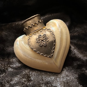 Antique mother of pearl heart shaped snuff bottle with filigree accents