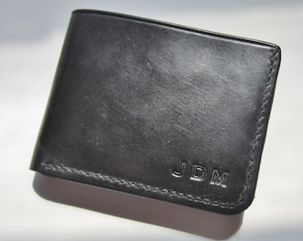 Leather Bi fold wallet  - Custom Leather Wallet - Traditional Leather billfold  - Personalized - Mans Stylish Wallet