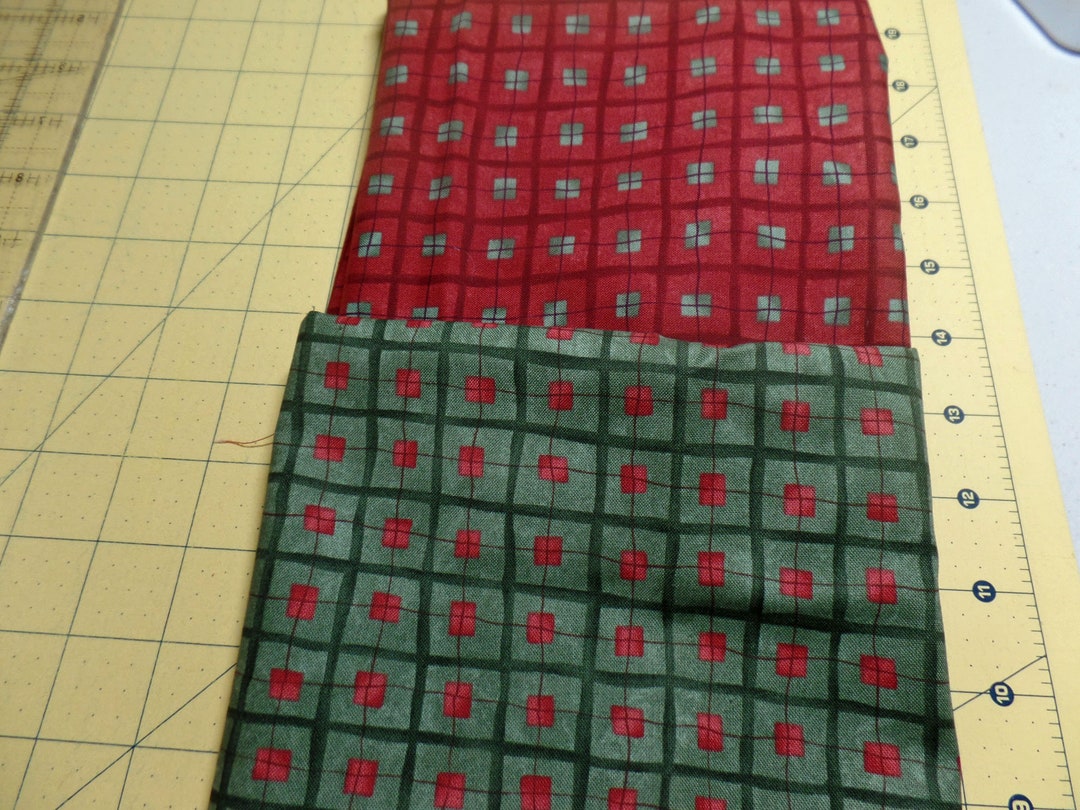 Retired Christmas Fabric "bundle Up" by Sandy Gervais for Moda - Etsy