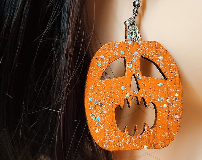 Hand Made Laser Cut Baltic Birch Wood Spooky Halloween Jack-o-lantern Earrings