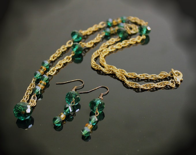 Green & Gold Chain Necklace with Earrings