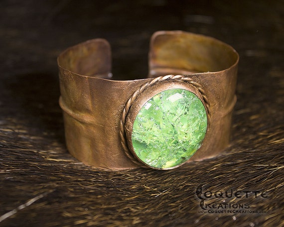 Hammered Copper Green Crackle Glass Unisex Cuff Bracelet