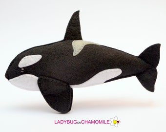 ORCA（シャチ）フェルトおもちゃ、オーナメント、マグネット - Etsy 日本