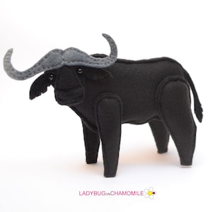 CAPE BUFFALO, AFRICAN Buffalo felt Toy, Ornament, Magnet