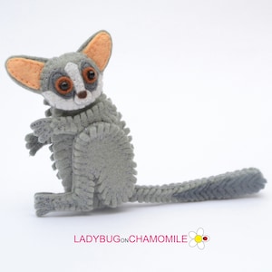 BUSH BABY (GALAGO) Jouet en feutre, Ornement