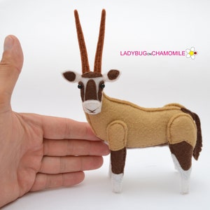 oryx-gazella-felt-toy-ornament-magnet-etsy