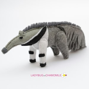 ANTEATER Felt Toy, Ornament, Magnet
