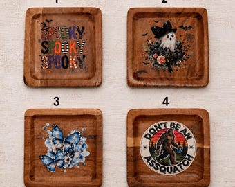 Decoratieve houten dienbladen met op maat gemaakte, met de hand geperste DTF-afbeeldingen.