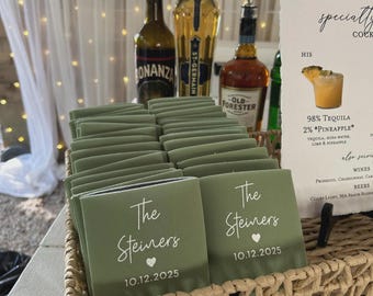 Last Name Wedding Favor Customizable Can Cooler: Minimalist Script Design