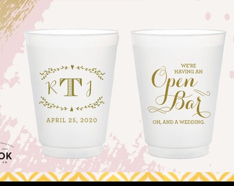We're having an Open Bar and a wedding plastic cup, funny wedding gift, open bar party cups, funny personalized wedding favors, drink cups