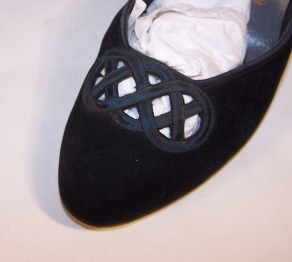 Vintage Ladies' Shoes 1960s Blue Suede Size 5/6, … - image 1