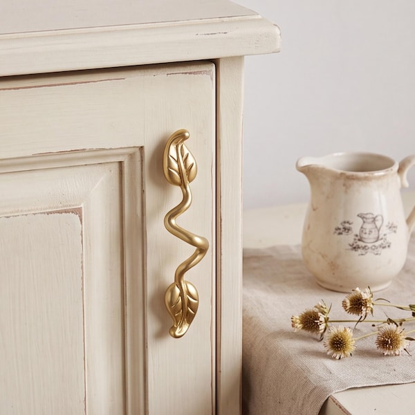Antique Bronze Leaf Shaped Zinc Alloy Drawer Pulls Vintage Cabinet Hardware for Home Upgrades