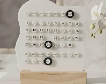 Adjustable Wooden Perpetual Desk Calendar – Rustic Desktop Decor