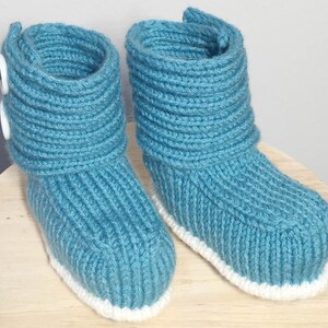 Blue/Teal baby booties image 2