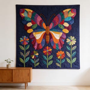 Butterfly Garden Quilt Pattern, Raw Edge Fusible Applique PDF, Folk Art Animal Quilt, Patchwork Wall Hanging Template image 4