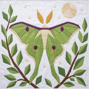 Luna Moth Quilt Pattern, Moth Wall Hanging Quilt Pattern PDF, Applique Quilt Pattern, Raw Edge Fusible Applique image 11