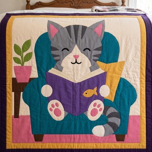 Reading Cat Quilt Pattern, Raw Edge Fusible Applique, Cat Quilt Pattern PDF, Patchwork Wall Hanging, Folk Art Quilt Template image 7