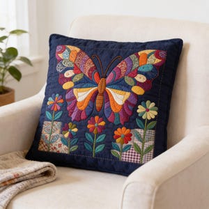 Butterfly Garden Quilt Pattern, Raw Edge Fusible Applique PDF, Folk Art Animal Quilt, Patchwork Wall Hanging Template image 6