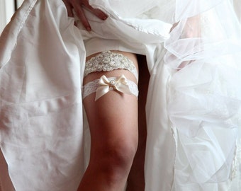 Vintage Wedding Lace Garter Bridal Garter Set Crystal Garter Set Wedding Garter Set Pearl Garter-Style 200