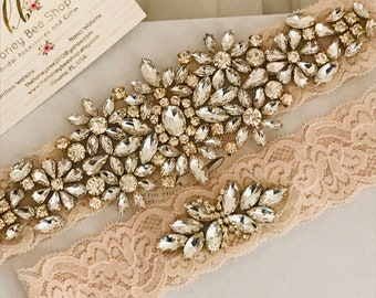 Gold wedding garter set, no slip grip blush lace garter toss and keepsake. Antique white ivory rhinestone lace bridal garter belt plus size