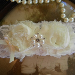 Wedding Garter Belt bridal garter wedding vintage Garter Keepsake Garter lace garter ivory wedding garter flower garter wedding lingerie