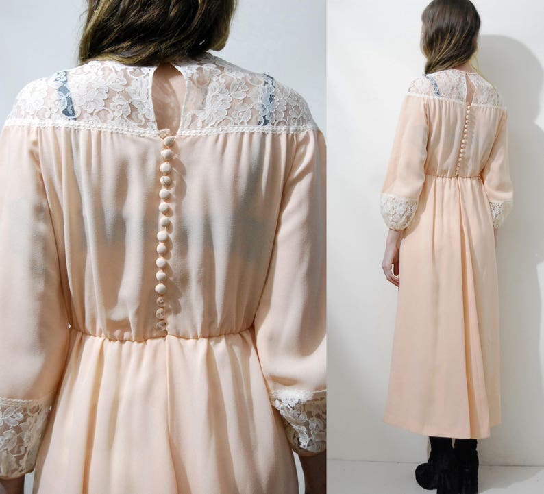 70s Vintage PASTEL APRICOT Dress Crepe /& Lace Trim Highwaisted Long Puff Sleeve Peach Boho Bohemian Hippie 1970s vtg XXS