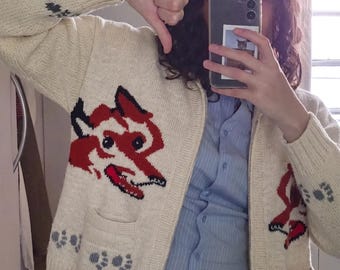 Cárdigan Fox, suéter de lana tejido inspirado en el cárdigan estilo Ave María Lobo.
