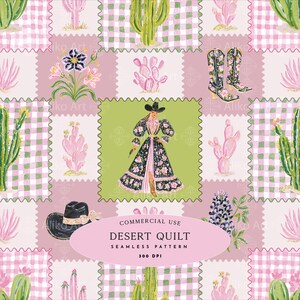 Puede incluir: Un patrón sin costuras con una cuadrícula de cuadrados con cuadros vichy rosas y blancos, cactus verdes, suculentas rosas, botas vaqueras florales y una ilustración central de una persona con vestido floral y sombrero vaquero. Texto: COMMERCIAL USE DESERT QUILT SEAMLESS PATTERN 300 DPI.