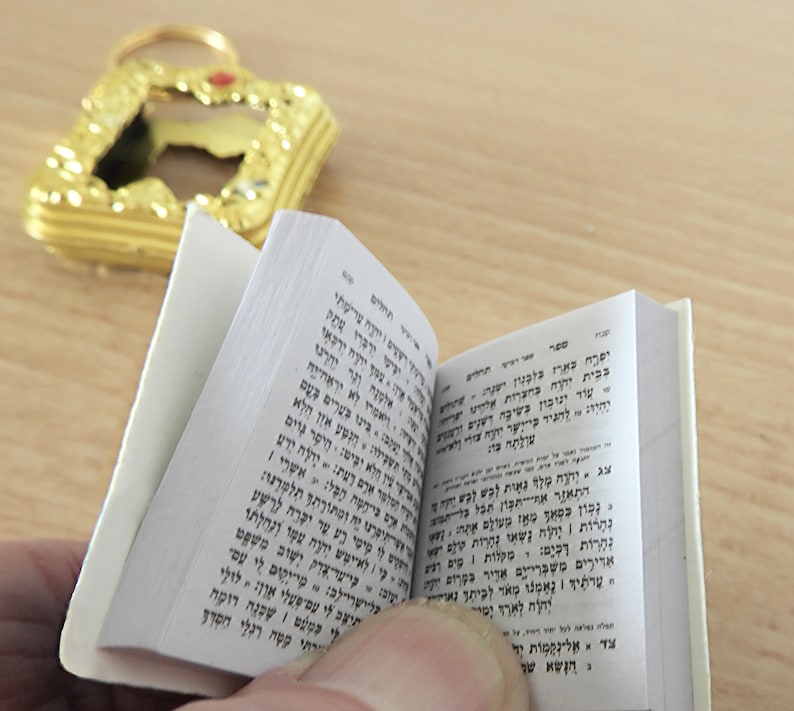 Hebrew Jewish Prayer Book of Psalms Key Chain, Real Psalms, Real Prayers, Tehilim, Souvenir,Present, Used in Jewish and Christian Prayers image 7